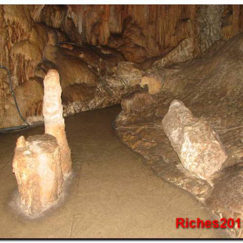 Эмине-Баир-Хосар — причудливый мир пещер.